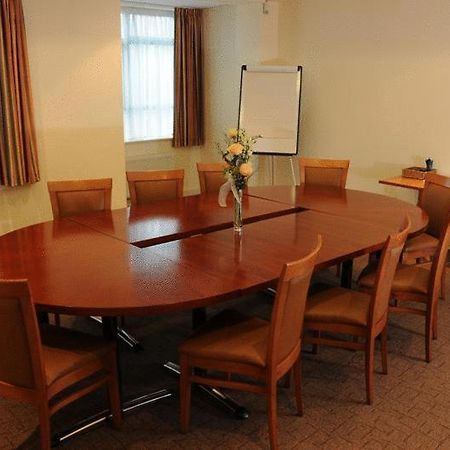 Sefton Express Hotel Ballasalla Bagian luar foto