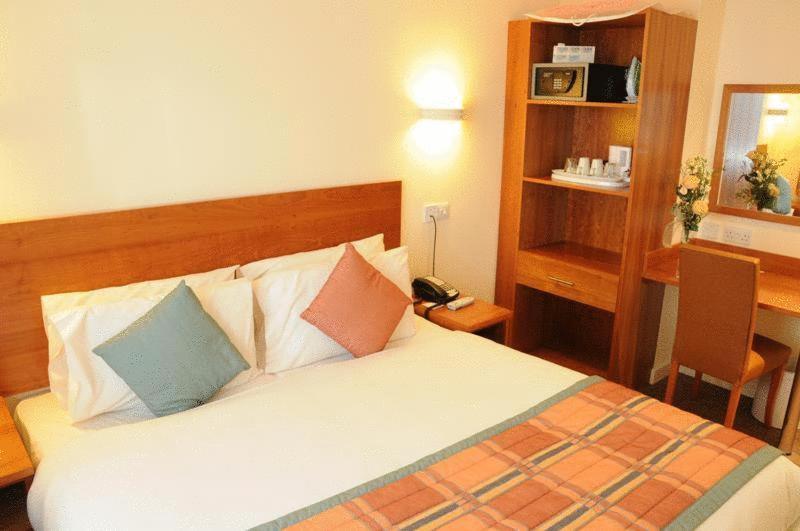 Sefton Express Hotel Ballasalla Ruang foto